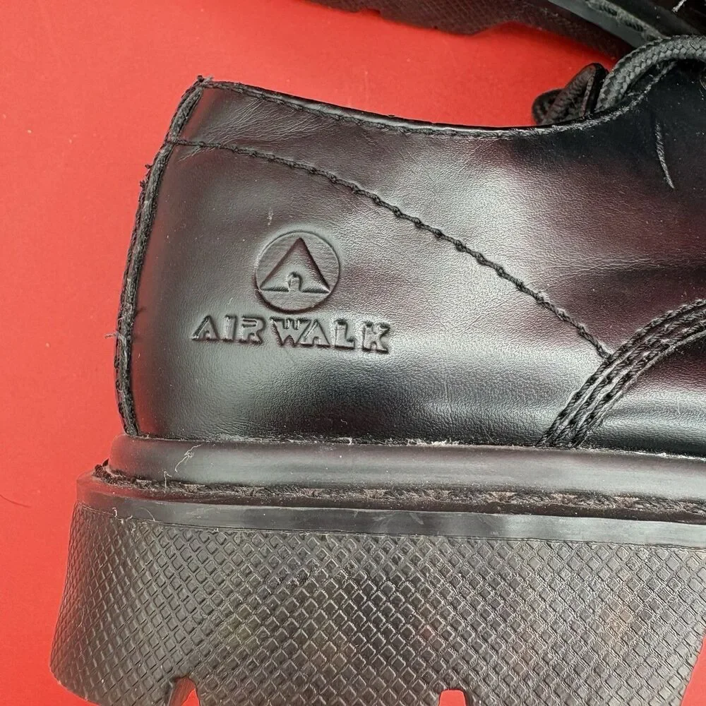 Airwalk Men's Black Round Toe Chunky Oxford Style Lace-Up Shoes Size 9
